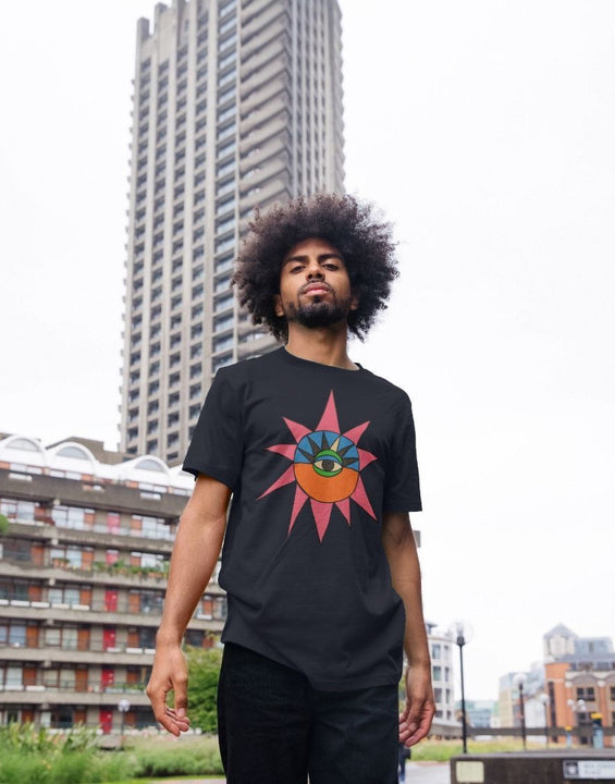 Retro Streetwear Sun Eye Graphic T-Shirt Organic